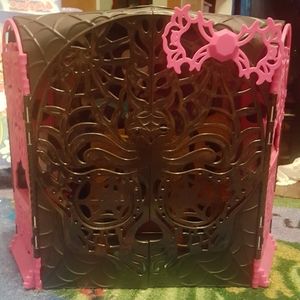 Monster High play set with doll